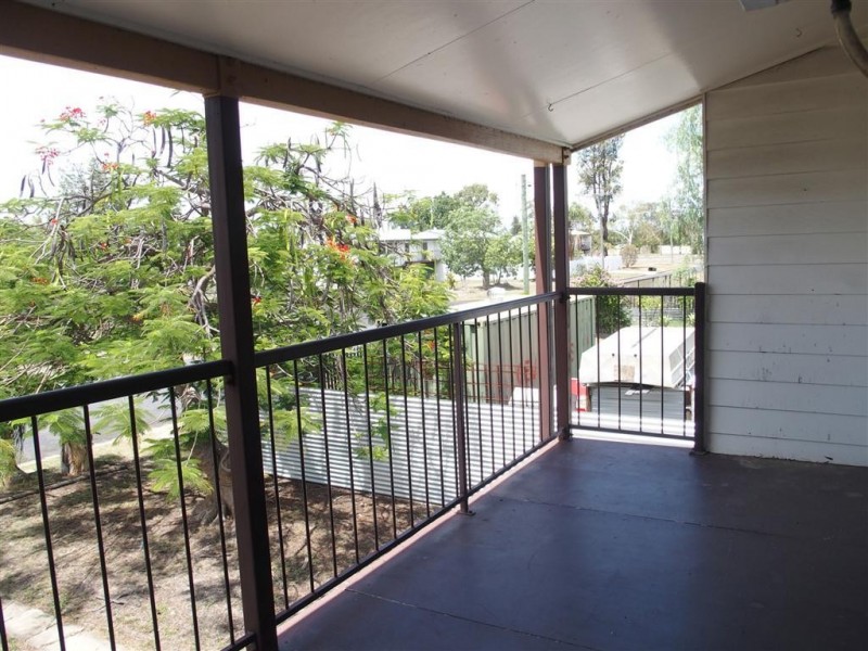 23 Conachan Street, Blackwater QLD 4717