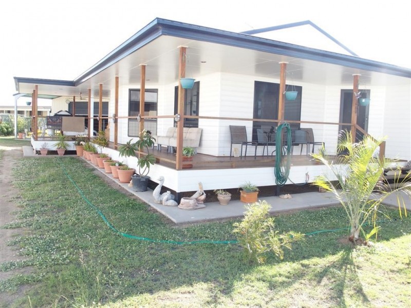 20 Summer Red Court, Blackwater QLD 4717