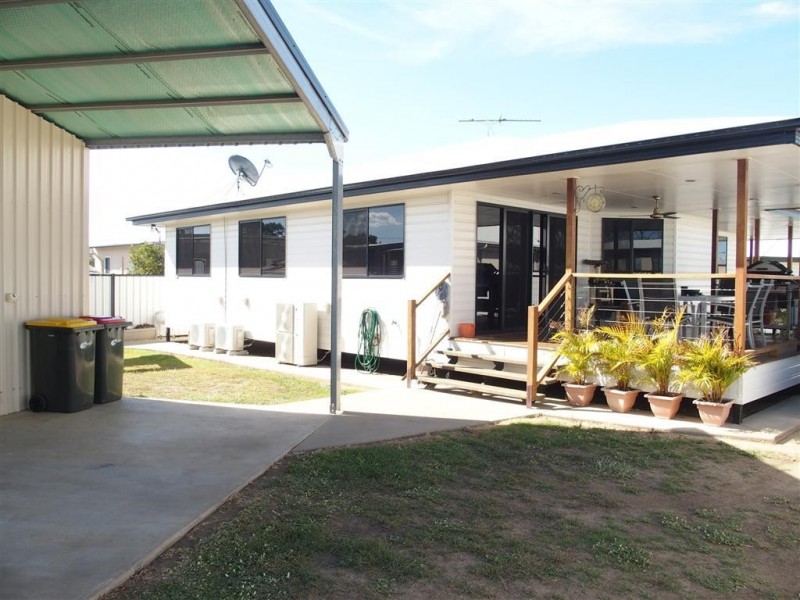 20 Summer Red Court, Blackwater QLD 4717