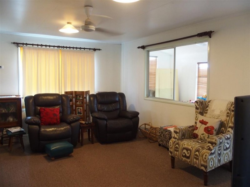 14 Bredhauer Street, Blackwater QLD 4717