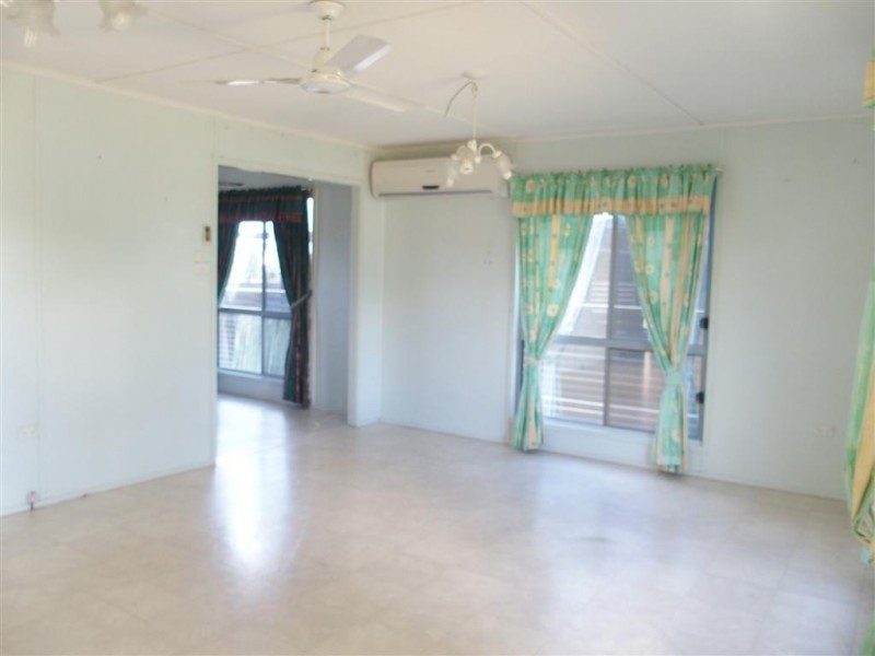 34 Littlefield Street, Blackwater QLD 4717