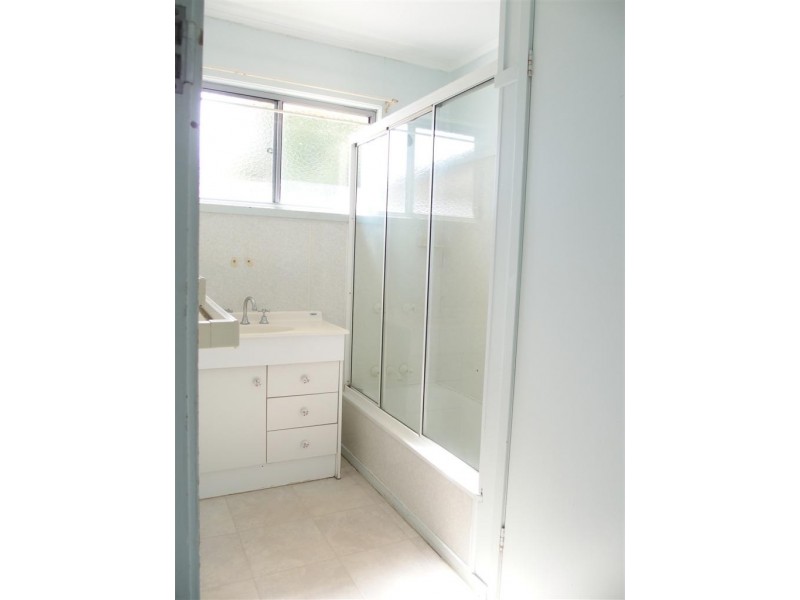 34 Littlefield Street, Blackwater QLD 4717