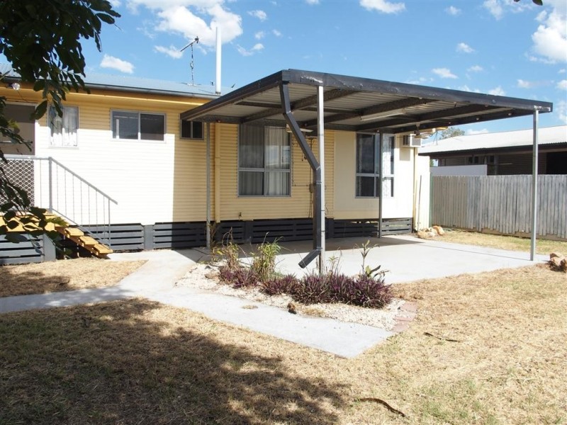 34 Littlefield Street, Blackwater QLD 4717