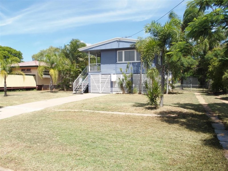 10 Seeman Street, Blackwater QLD 4717