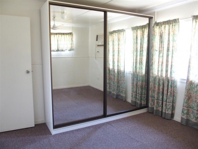 10 Seeman Street, Blackwater QLD 4717