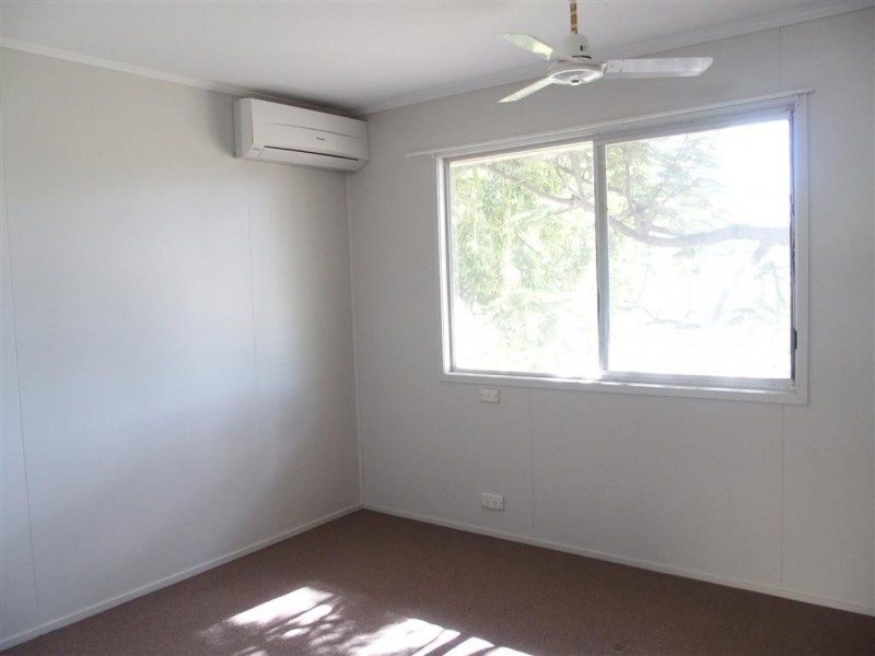 2 Eucalyptus Street, Blackwater QLD 4717