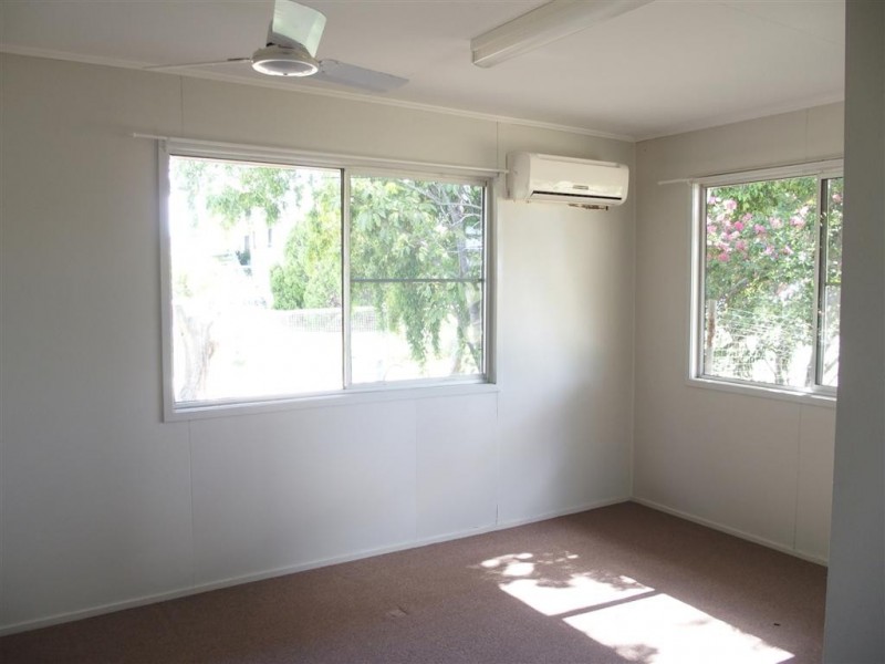 2 Eucalyptus Street, Blackwater QLD 4717