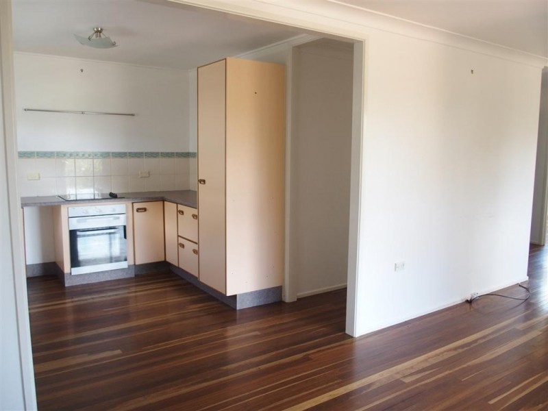 3 Taurus Street, Blackwater QLD 4717