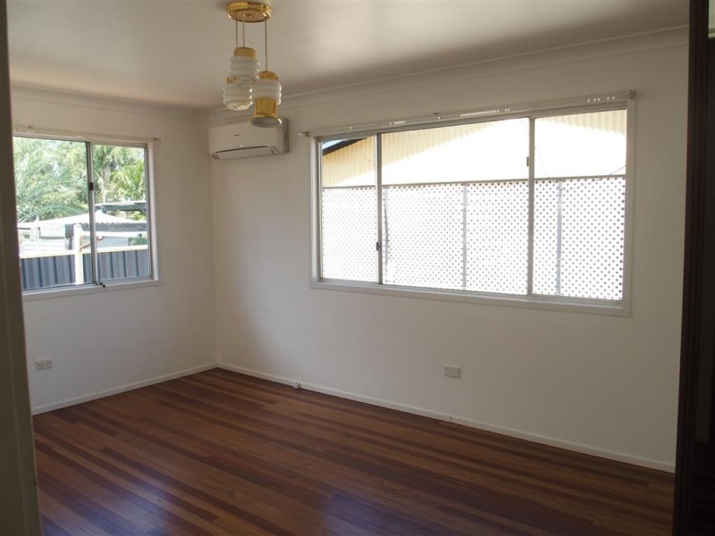 3 Taurus Street, Blackwater QLD 4717