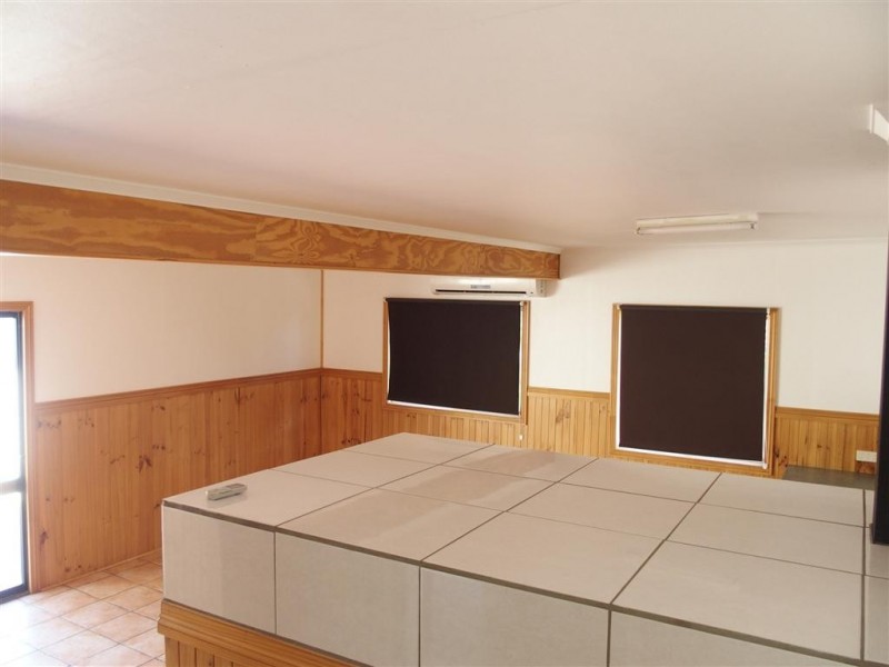 3 Taurus Street, Blackwater QLD 4717