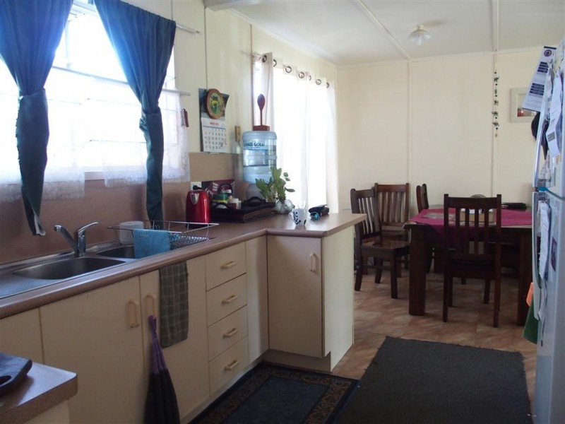 30 Littlefield Street, Blackwater QLD 4717