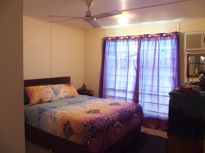 30 Littlefield Street, Blackwater QLD 4717
