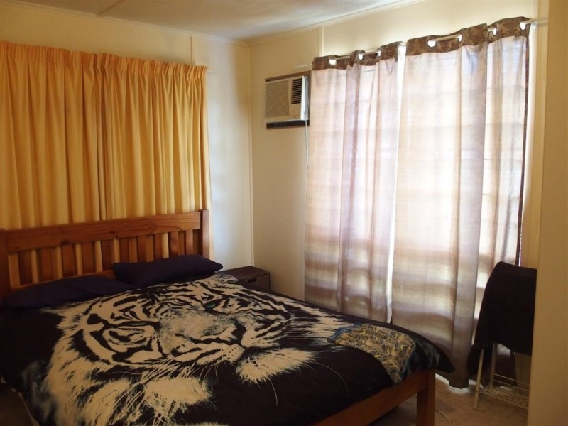 30 Littlefield Street, Blackwater QLD 4717