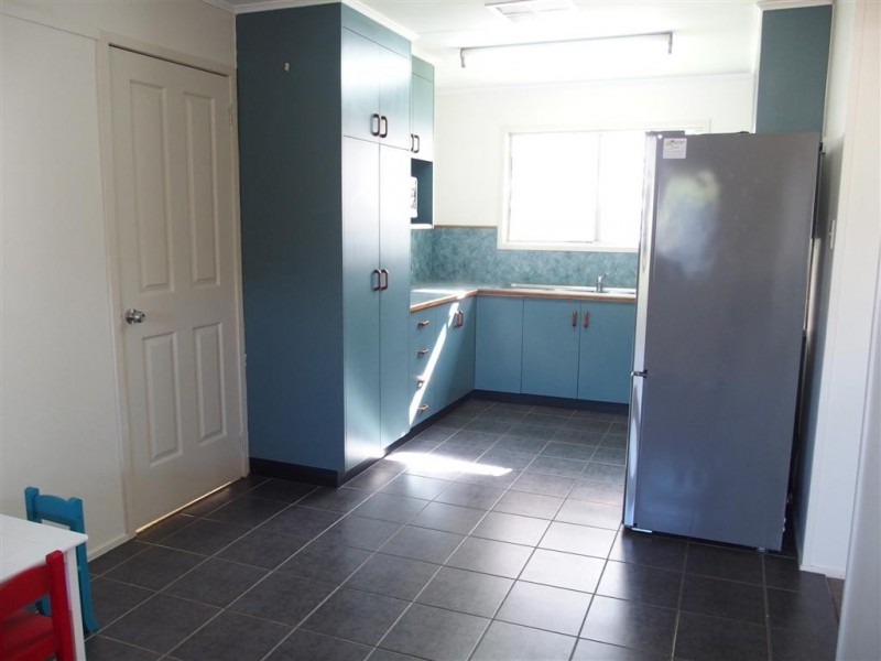 8 Ironbark Drive, Blackwater QLD 4717