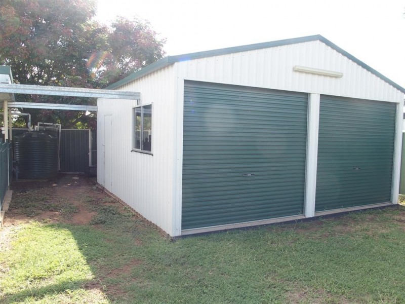 8 Ironbark Drive, Blackwater QLD 4717