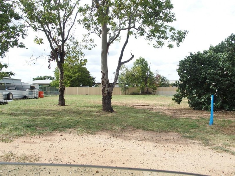 29 Fay Street, Blackwater QLD 4717