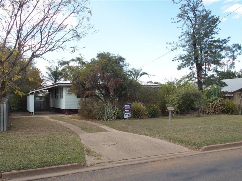 60 Wattle Street, Blackwater QLD 4717