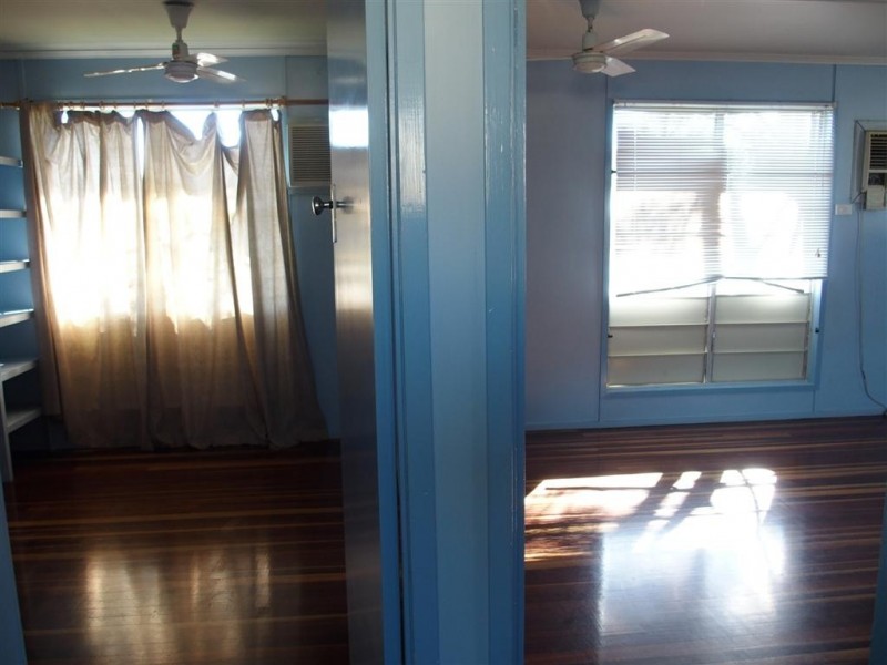 29 Long Street, Blackwater QLD 4717