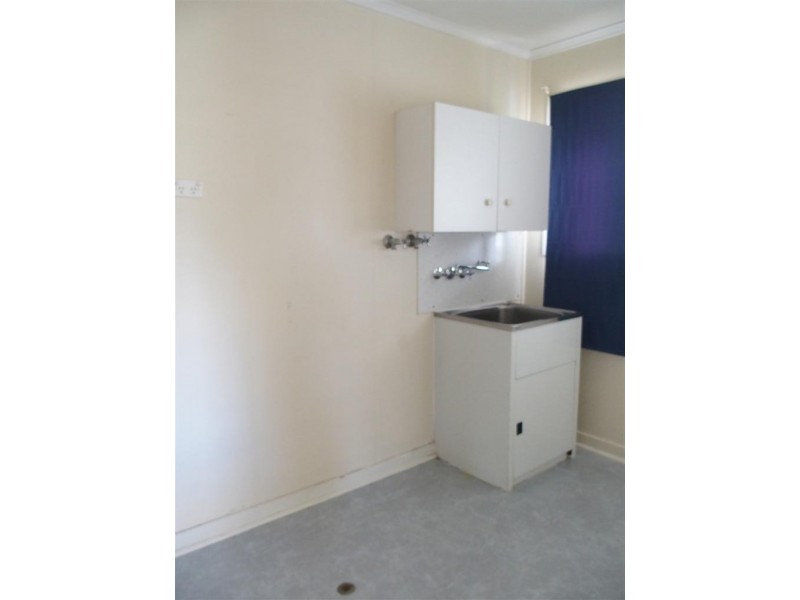 24 Gidyea Street, Blackwater QLD 4717