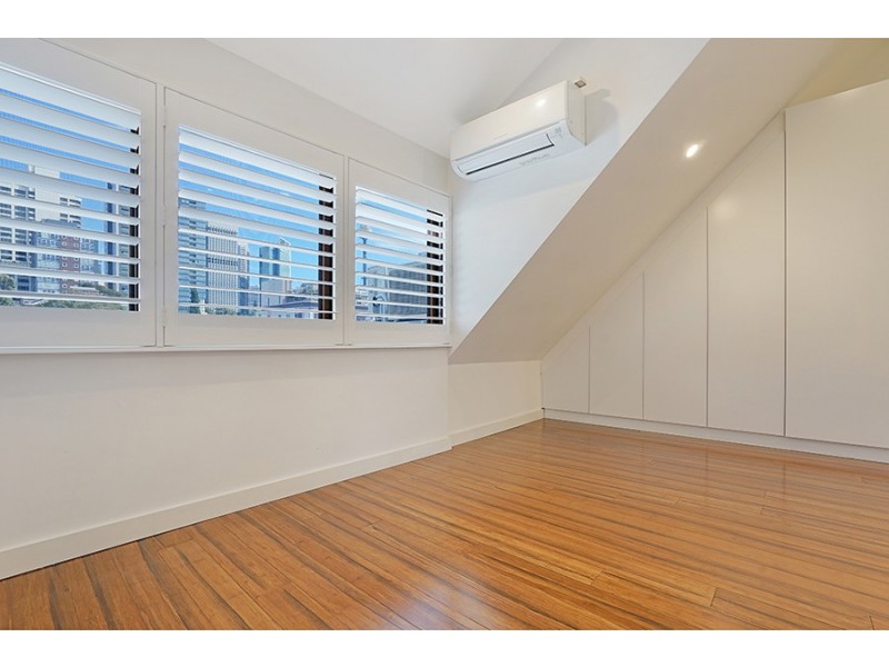 Suite 2 /163 Crown St, Darlinghurst NSW 2010