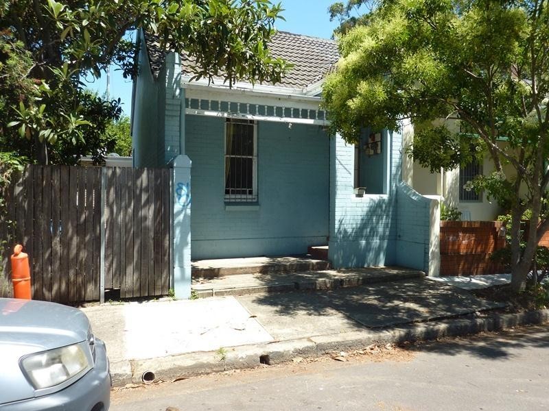 1 Little Commodore Street, Newtown NSW 2042