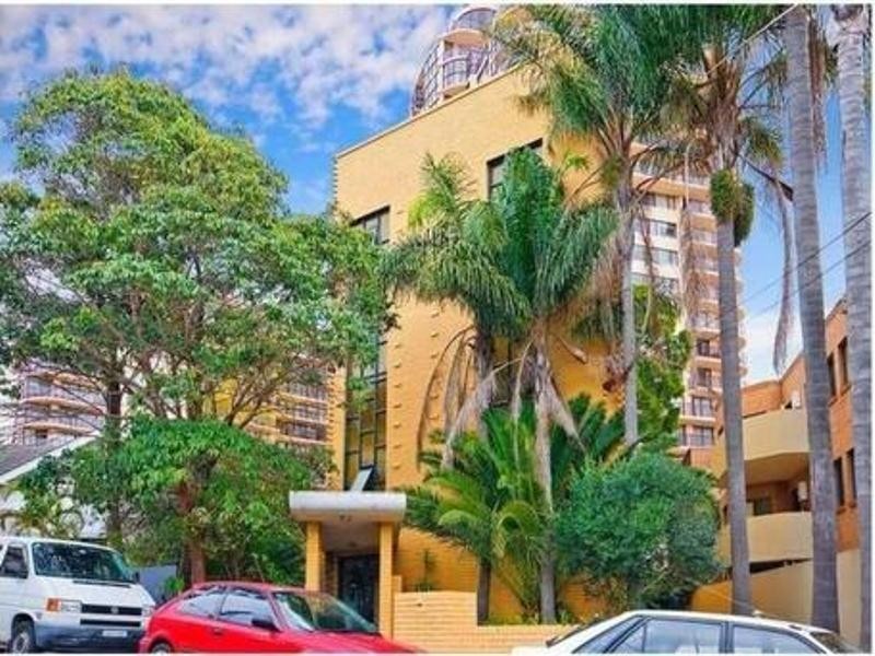2/3 Waverley Crescent, Bondi Junction NSW 2022