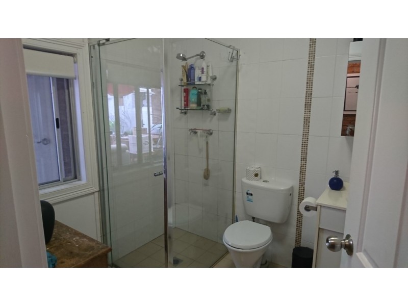 6 Leslie Street, Tempe NSW 2044