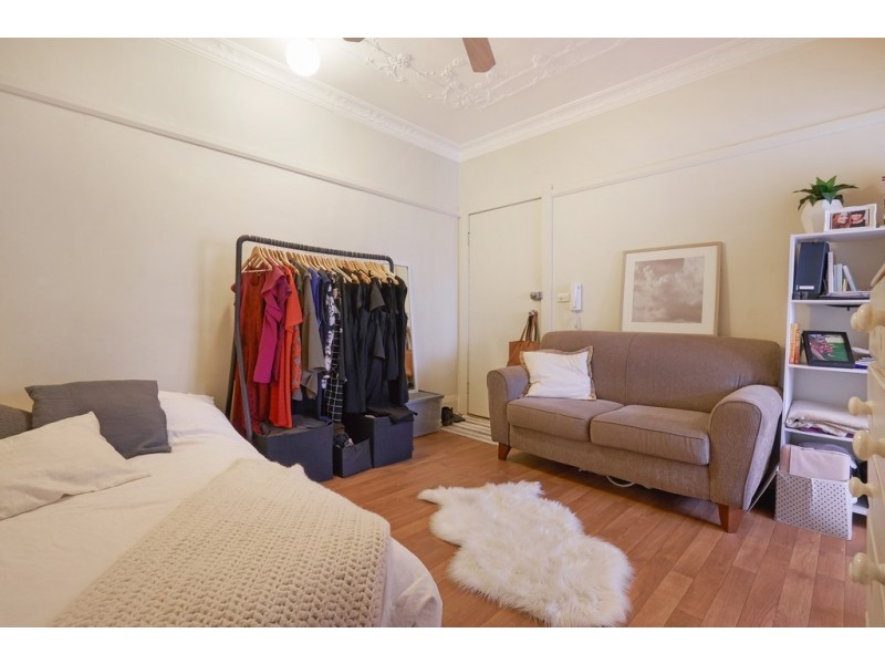 15/8A Hughes St, Potts Point NSW 2011