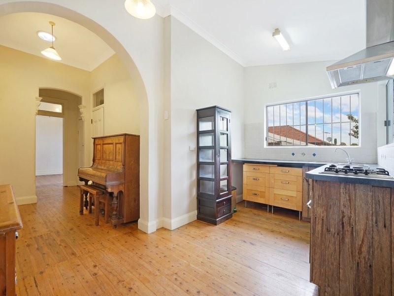 16 Ivanhoe St, Marrickville NSW 2204