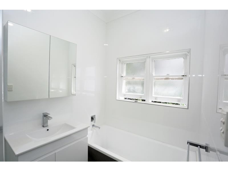 4/121B Cavendish St, Stanmore NSW 2048