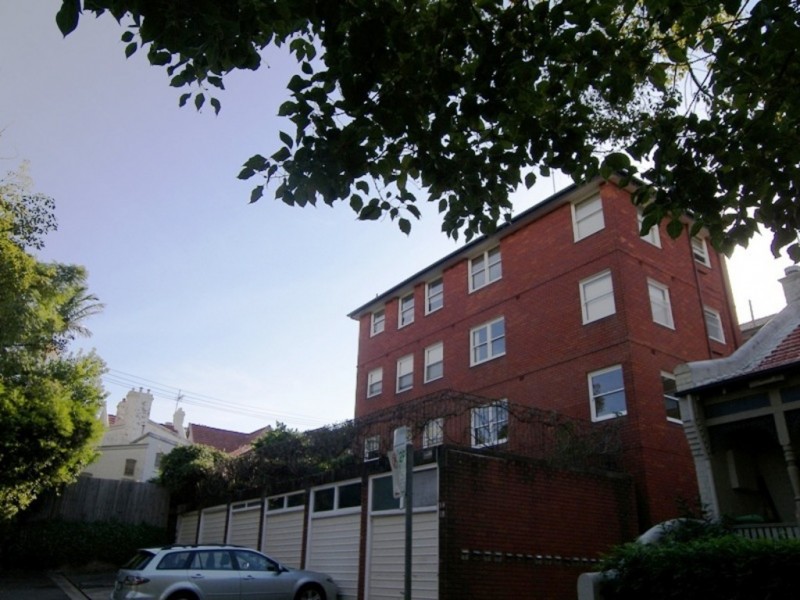 2/14-18 Bennett Street, Newtown NSW 2042