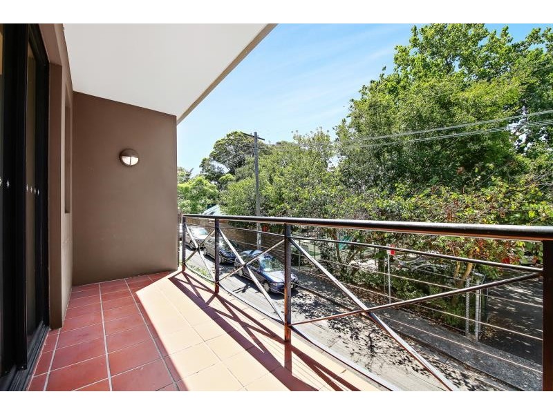 2/92 Campbell Street, Newtown NSW 2042