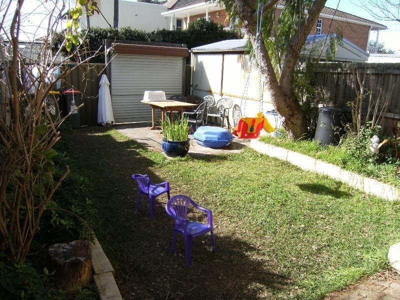 27 Percival Road, Stanmore NSW 2048