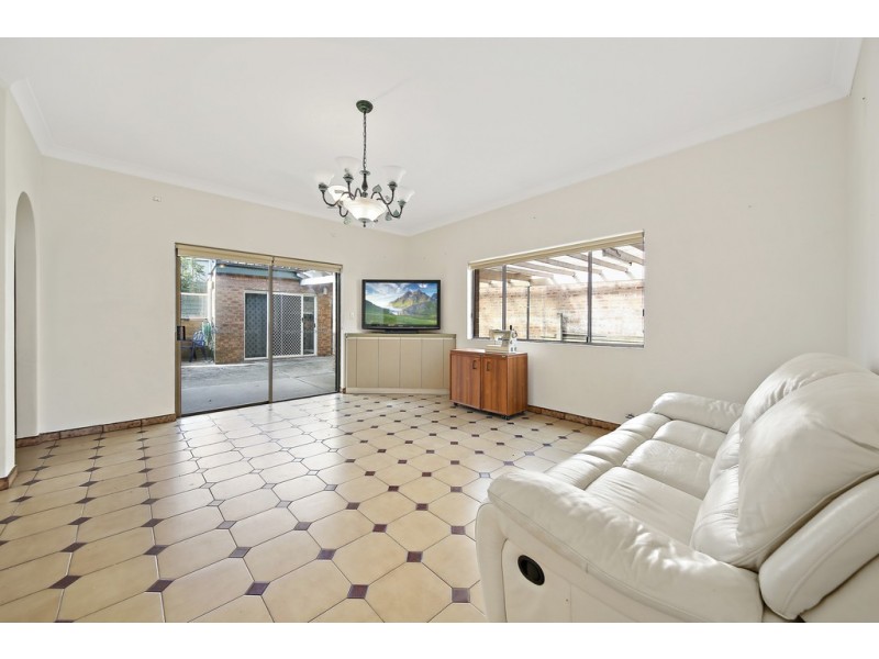 18 Harrabrook Avenue, Five Dock NSW 2046