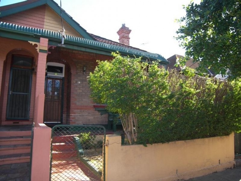 90 Yelverton Street, Sydenham NSW 2044