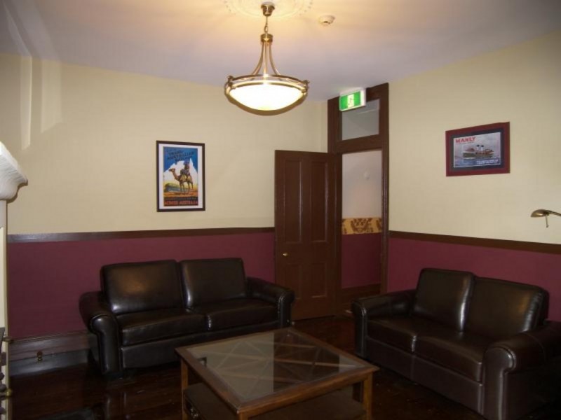 1/223B Bridge Road, Glebe NSW 2037