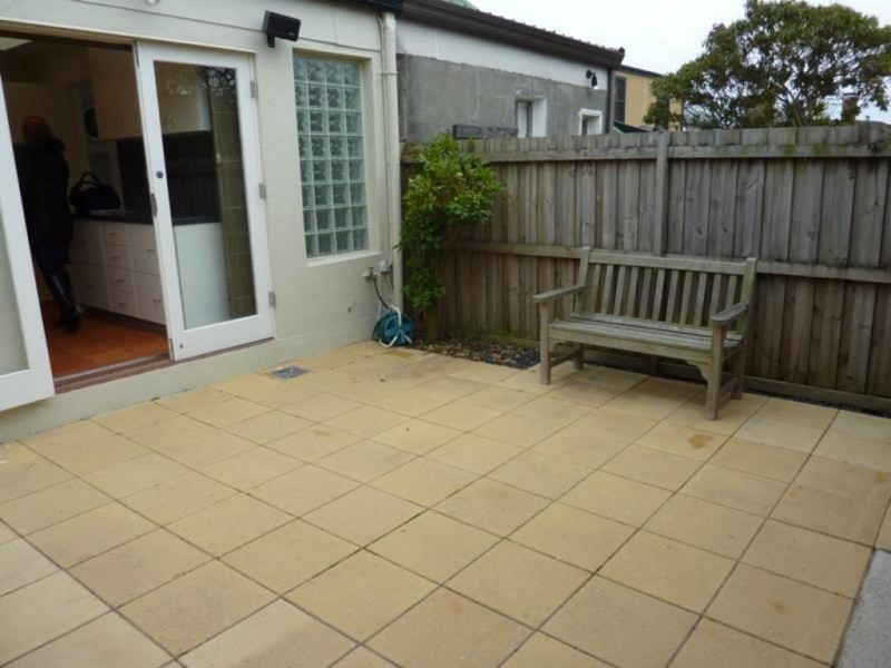 82 Chelmsford Street, Newtown NSW 2042