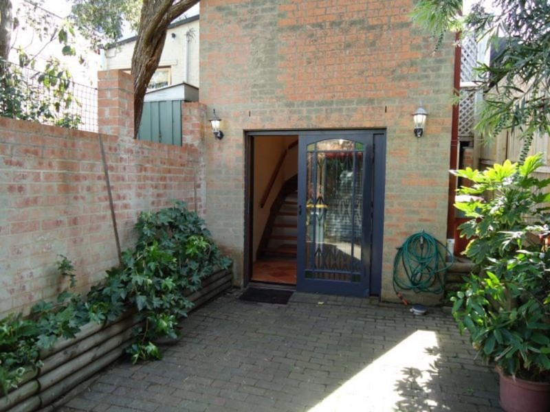 15 Leamington Avenue, Newtown NSW 2042