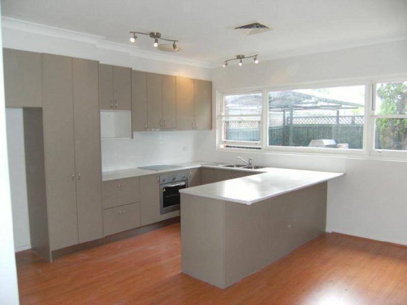 3 Paroo Avenue, Sylvania Waters NSW 2224