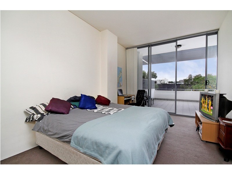 C16/147 McEvoy Street, Alexandria NSW 2015