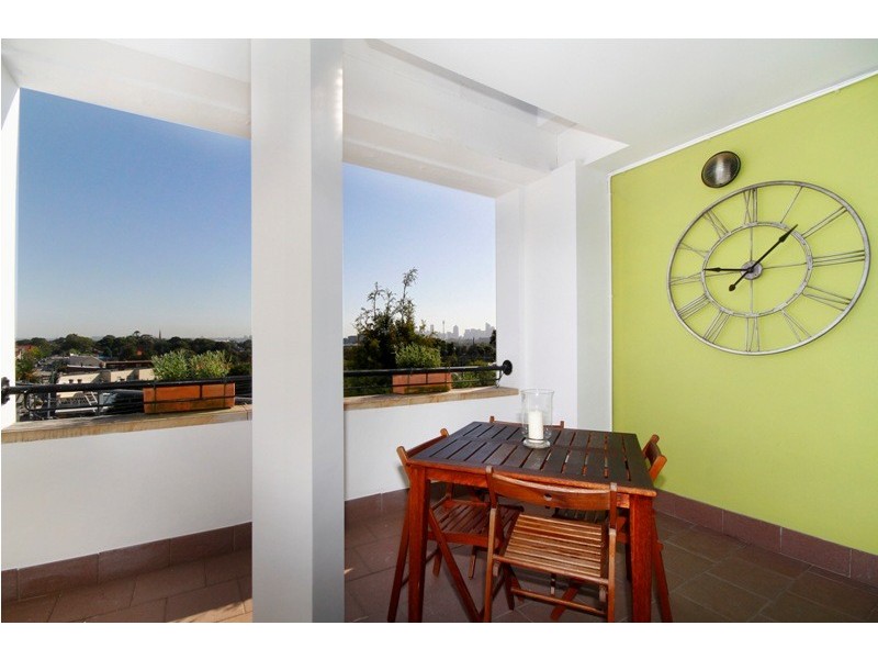 17/2 Holt Street, Stanmore NSW 2048