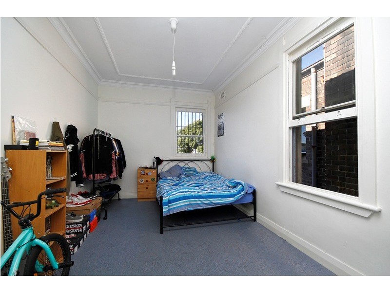 124 Princes Highway, St Peters NSW 2044