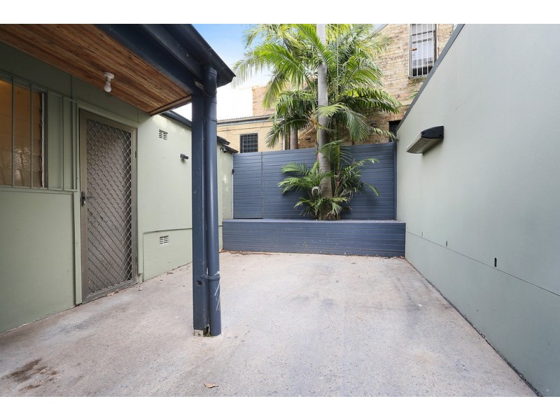 220 Wilson Street, Newtown NSW 2042