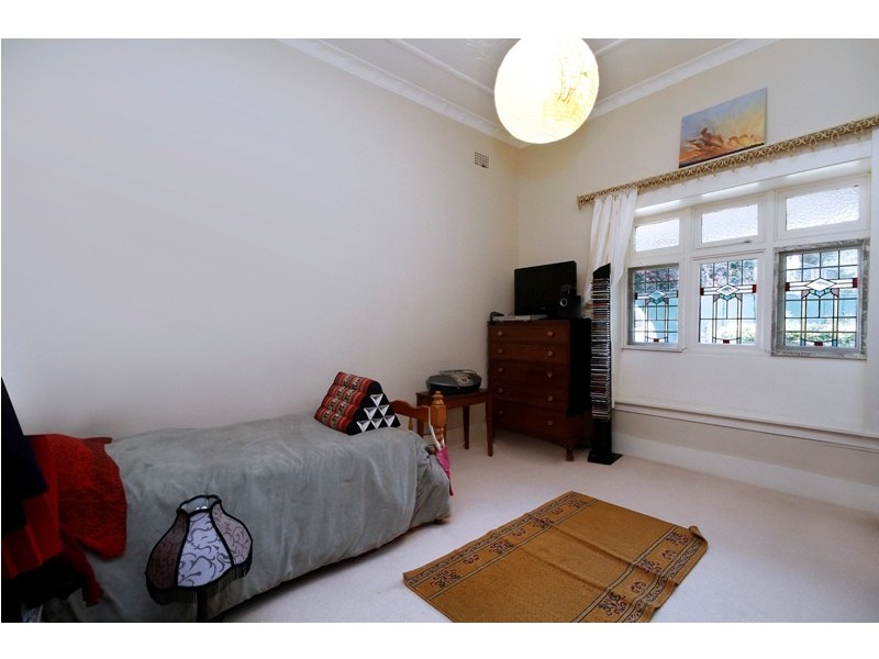 15 Beauchamp Street, Marrickville NSW 2204