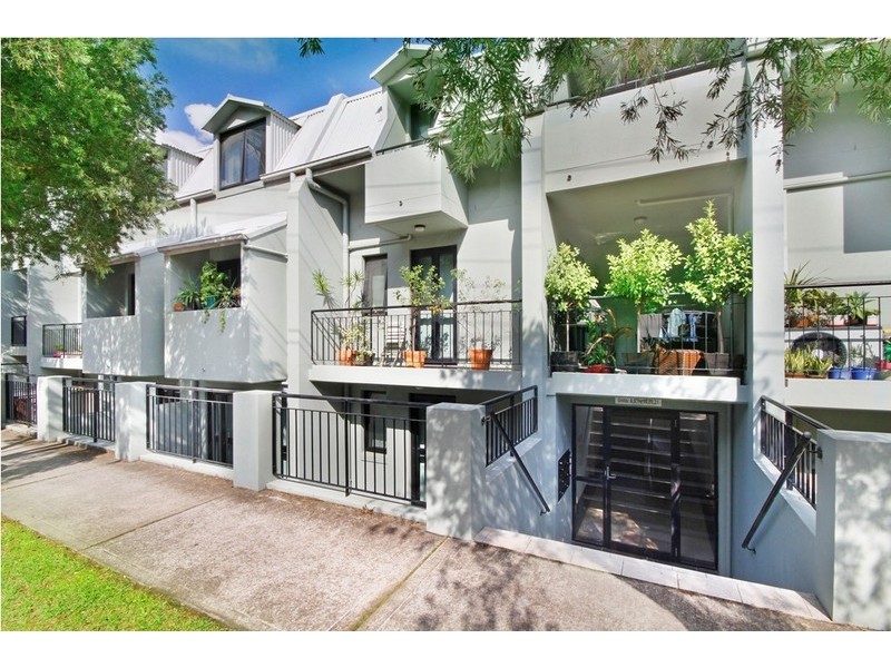 9/6-8 Albert Street, Newtown NSW 2042