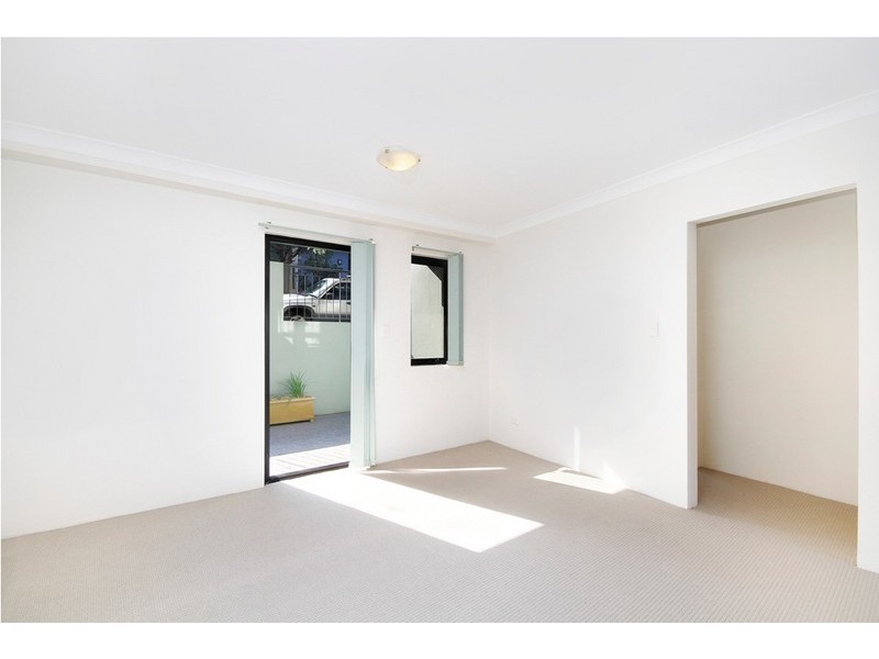 9/6-8 Albert Street, Newtown NSW 2042