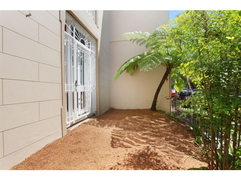 33 Forbes Street, Newtown NSW 2042