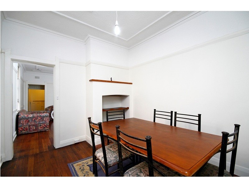 124 Princes Hwy, St Peters NSW 2044