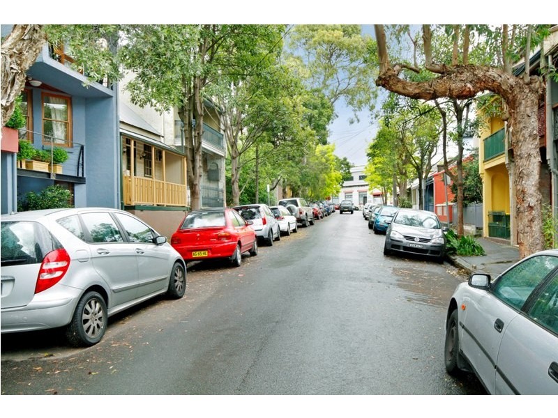 16 Thomas Street, Darlington NSW 2008