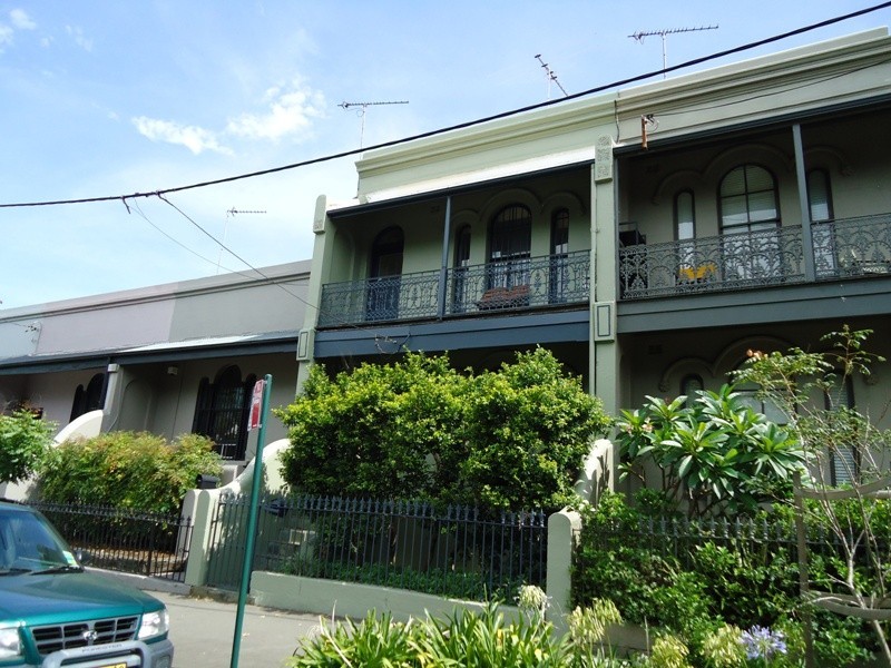 220 Wilson Street, Newtown NSW 2042
